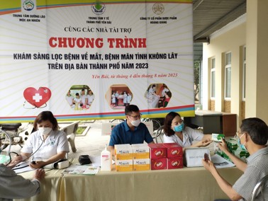 Hình ảnh chi tiết tin tức  Khám sức khỏe, cấp thuốc miễn phí cho người cao tuổi phường Đồng Tâm đảm bảo nghiêm các quy định về phòng chống dịch Covid – 19 Hình ảnh tin tức  Khám sức khỏe, cấp thuốc miễn phí cho người cao tuổi phường Đồng Tâm đảm bảo nghiêm các quy định về phòng chống dịch Covid – 19