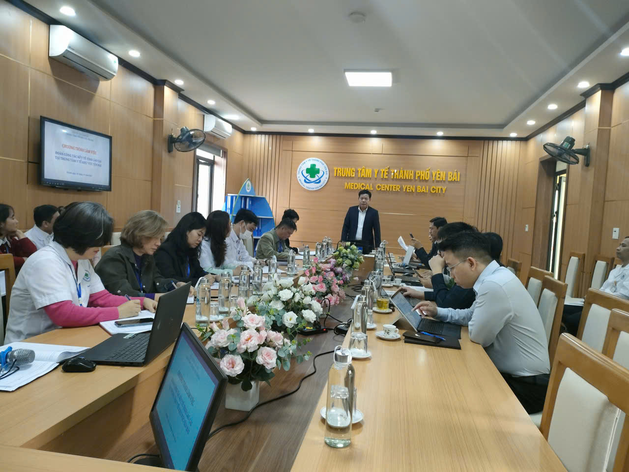 Hình ảnh tin tức Sở Y tế làm việc tại Trung tâm Y tế khu vực Yên Bái